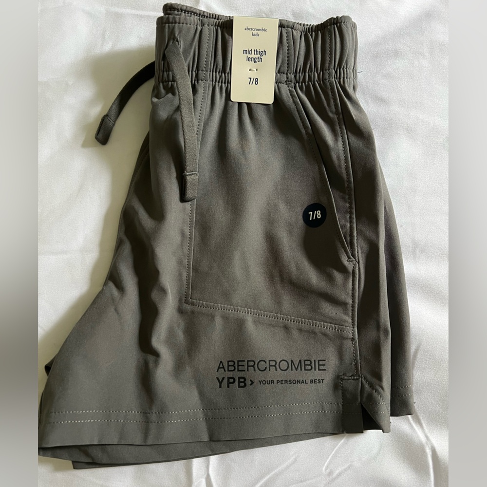 **NEW WITH TAGS!** Abercrombie boys shorts that have never been worn!